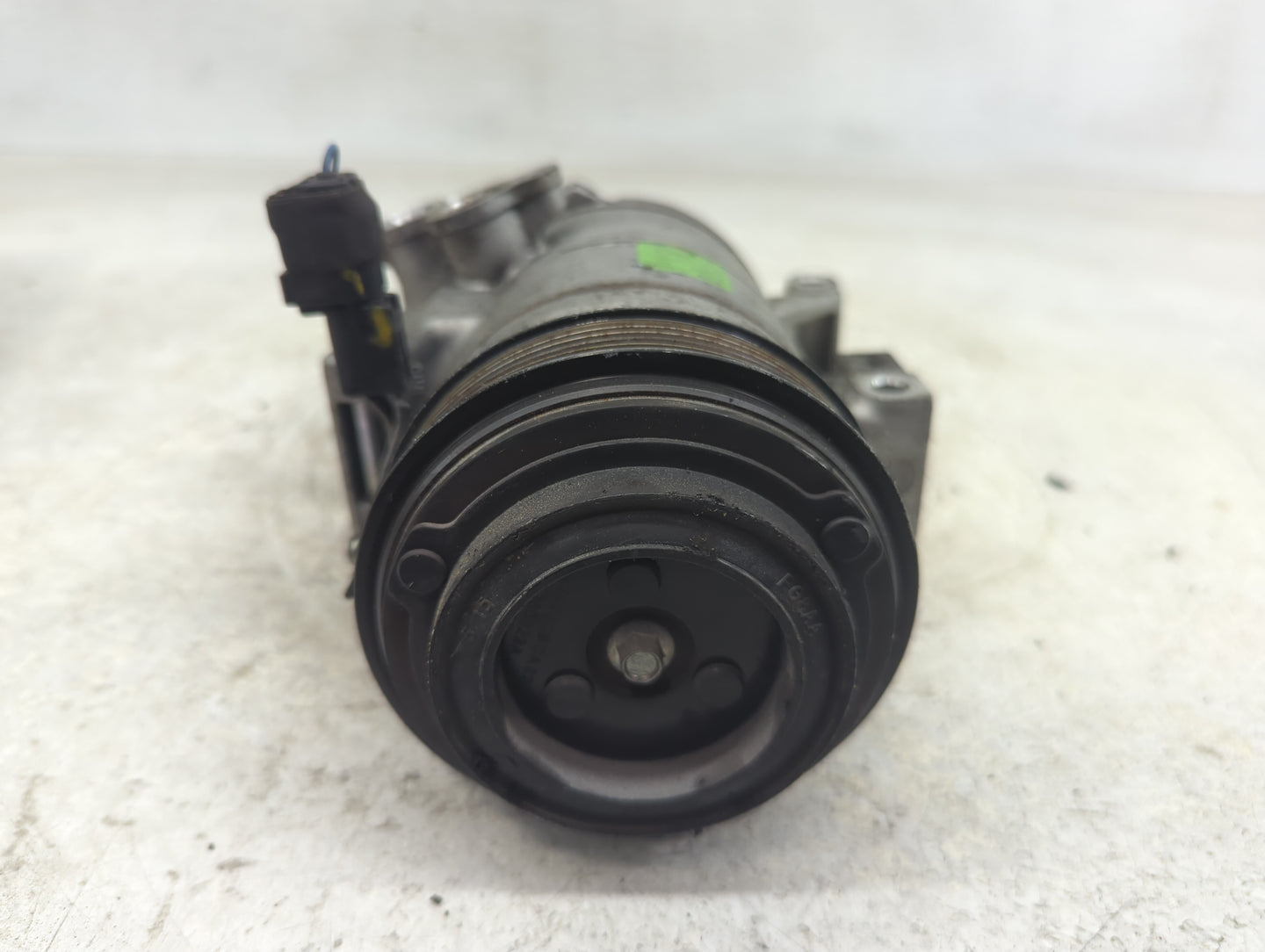 2014-2018 Mazda 3 Air Conditioning A/c Ac Compressor Oem - Oemusedautoparts1.com