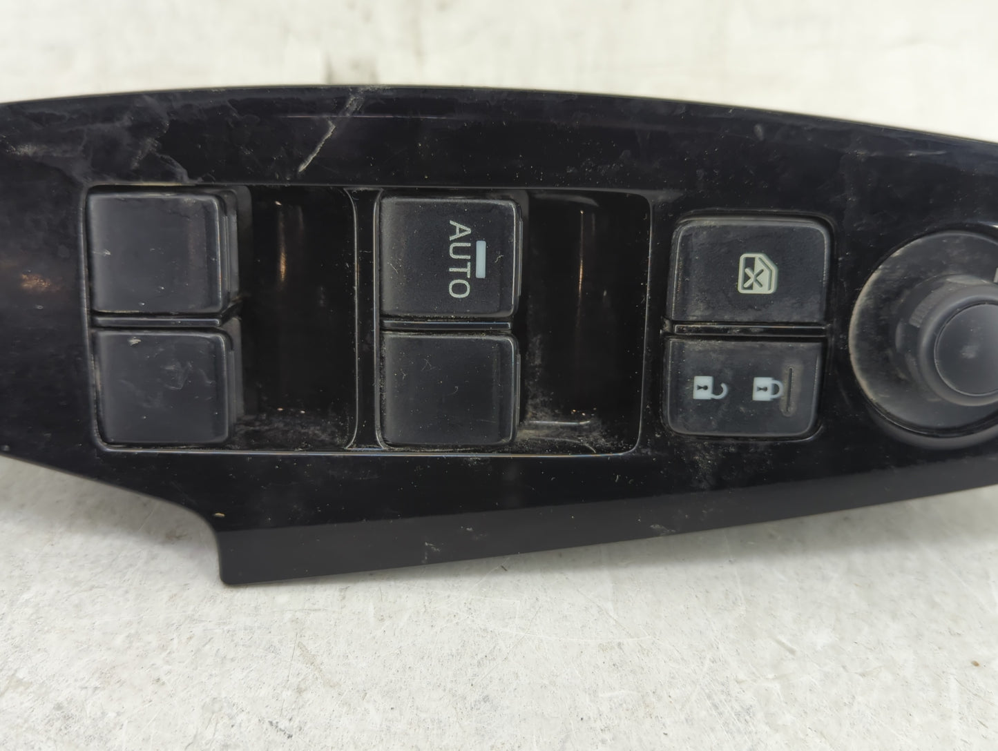2017-2018 Mazda 3 Master Power Window Switch Replacement Driver Side Left P/N:BNN5 66 350 Fits Fits 2017 2018 OEM Used Auto 