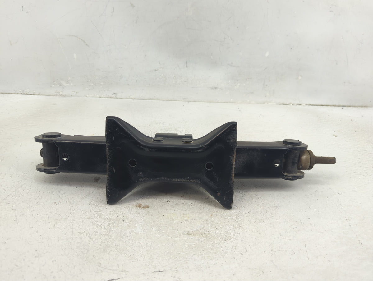 2017 Mazda 3 Spare Scissor Car Jack - Oemusedautoparts1.com
