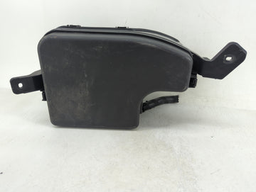 2014-2016 Mazda 3 Fusebox Fuse Box Panel Relay Module P/N:BHR1-66767 Fits Fits 2014 2015 2016 OEM Used Auto Parts - Oemuseda