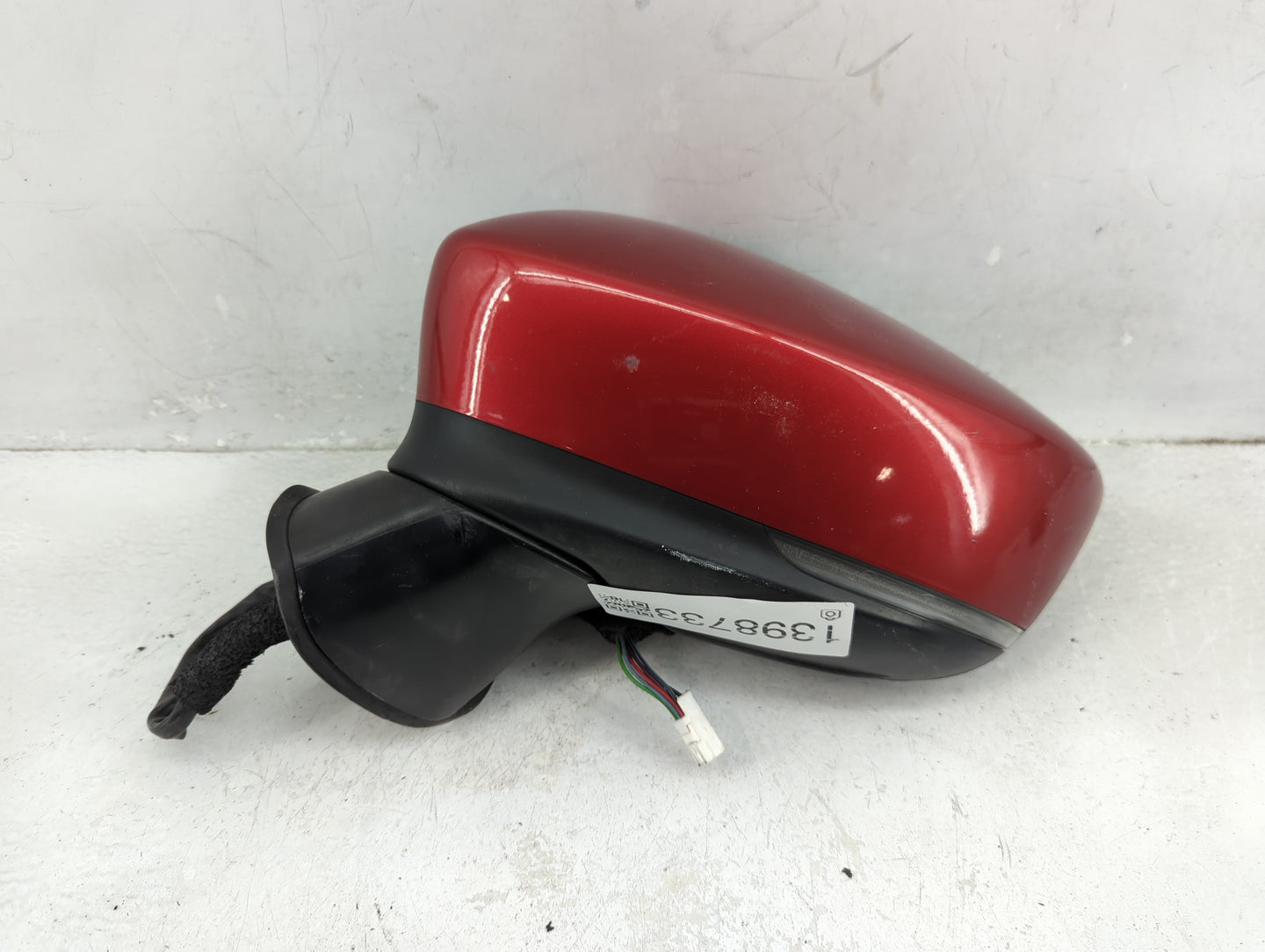 2017-2018 Mazda 3 Driver Side View Mirror - Left Door Mirror OEM Used - Oemusedautoparts1.com
