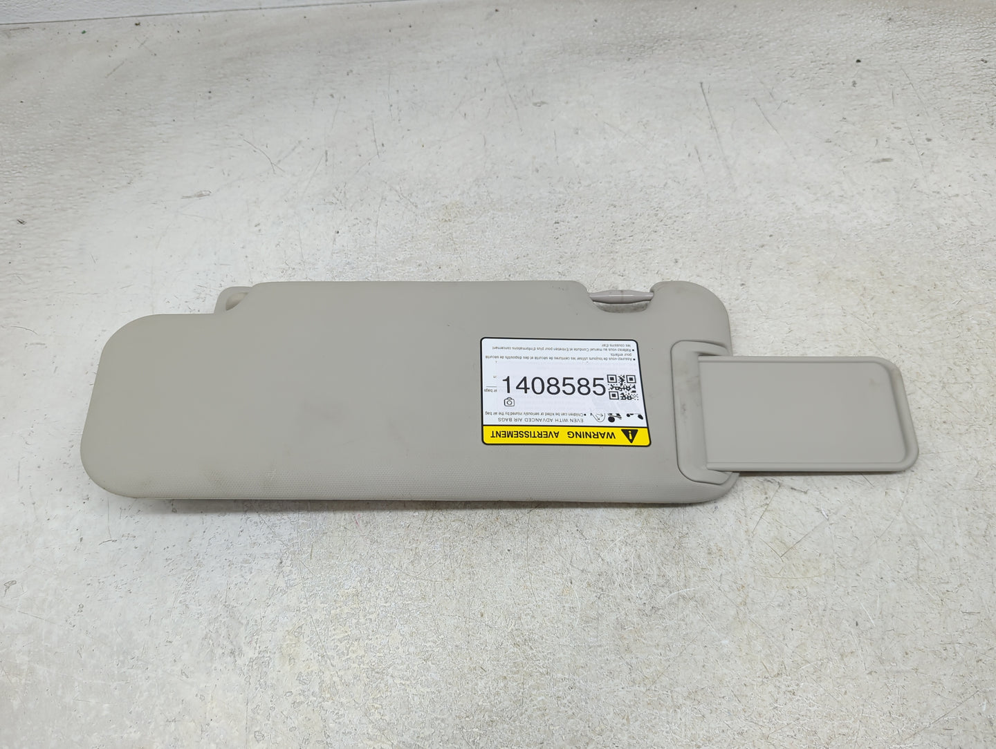 2014-2018 Mazda 3 Sun Visor Shade Replacement Passenger Right Mirror Fits Fits 2014 2015 2016 2017 2018 OEM Used Auto Parts 