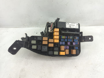2014-2016 Mazda 3 Fusebox Fuse Box Panel Relay Module P/N:TKY2-675X0 Fits Fits 2014 2015 2016 OEM Used Auto Parts