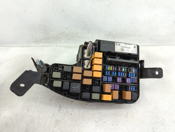 2014-2016 Mazda 3 Fusebox Fuse Box Panel Relay Module P/N:TKY2-675X0 Fits Fits 2014 2015 2016 OEM Used Auto Parts
