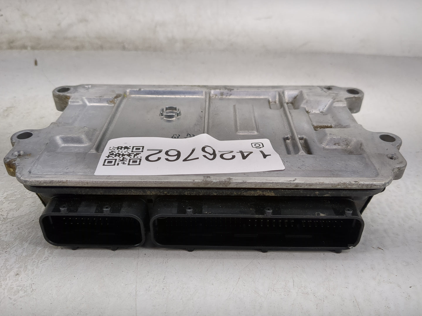 2017-2018 Mazda 3 PCM Engine Control Computer ECU ECM PCU OEM P/N:PSAP-18-881 Fits Fits 2016 2017 2018 OEM Used Auto Parts -