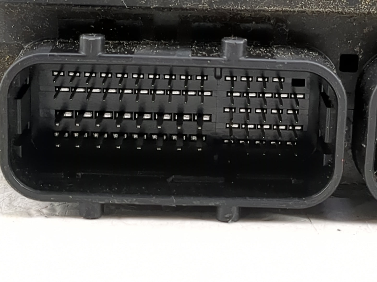 2017-2018 Mazda 3 PCM Engine Control Computer ECU ECM PCU OEM P/N:PSAP-18-881 Fits Fits 2016 2017 2018 OEM Used Auto Parts -