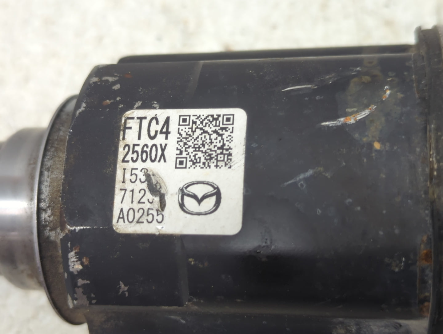 2014-2018 Mazda 3 Axle Shaft Front Driver Cv C/v - Oemusedautoparts1.com