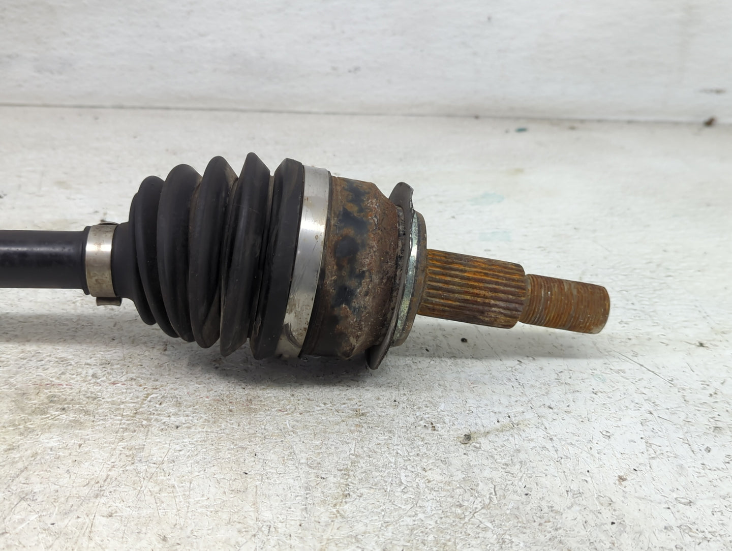 2014-2018 Mazda 3 Axle Shaft Front Driver Cv C/v - Oemusedautoparts1.com