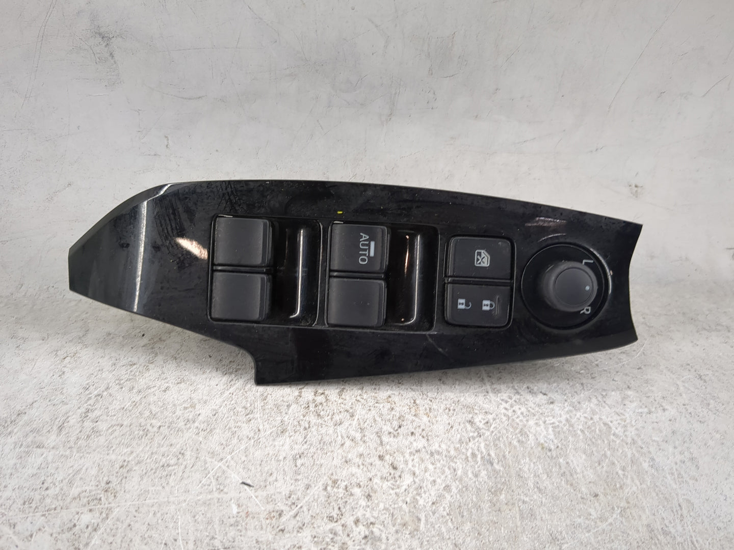 2017-2018 Mazda 3 Master Power Window Switch Replacement Driver Side Left P/N:BNN5 66 350 SV:5AB216EA03 Fits Fits 2017 2018 