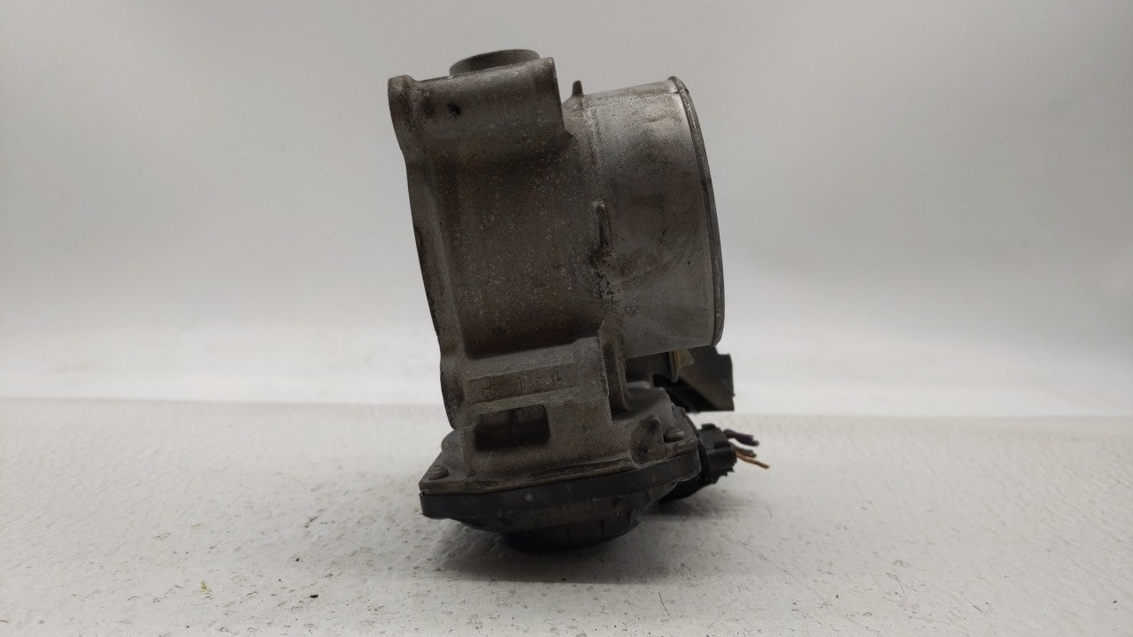 2012-2014 Mazda 3 Throttle Body P/N:152009S18 13 640 A, 640 K4238 1R24, 640 K4238 6R26, 13 640 B Fits Fits 2012 2013 2014 OE