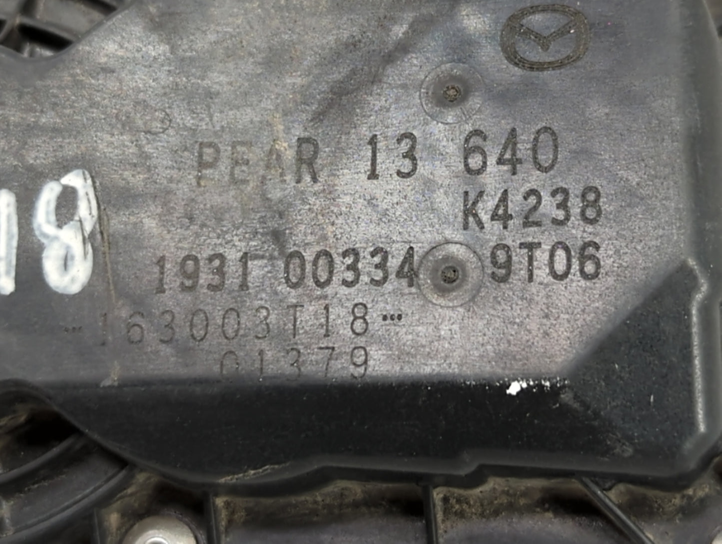 2012-2014 Mazda 3 Throttle Body P/N:640 K4238 9T06 PE01 13 640 B, 13 640 A, 640 K4238 1R24 Fits Fits 2012 2013 2014 OEM Used