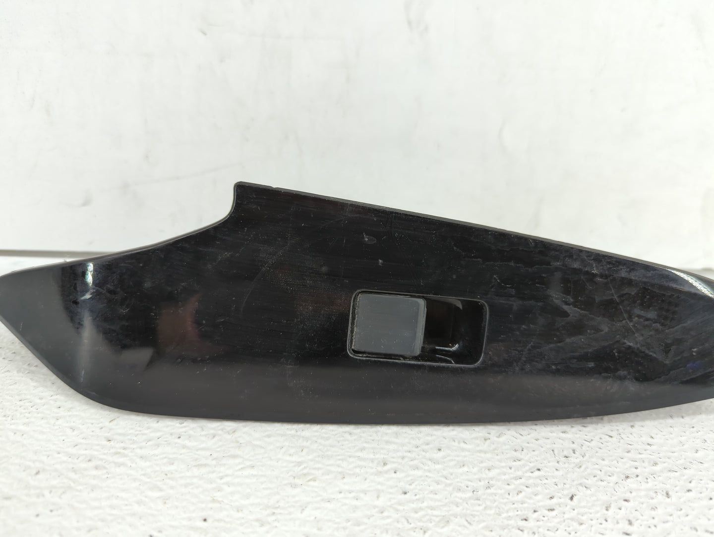 2017 Mazda 3 Passenger Right Power Window Switch Kd35 66 370a - Oemusedautoparts1.com