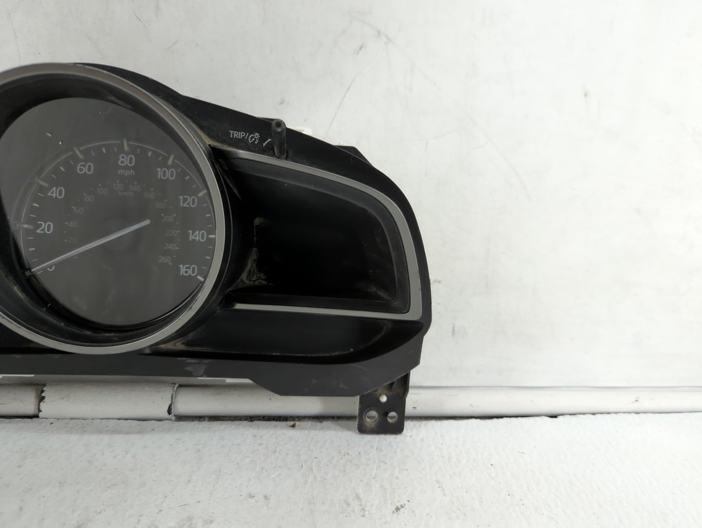 2014 Mazda 3 Instrument Cluster Speedometer Gauges P/N:24BAJCD BJS7 55 430, HABHN1F, CBJS9D, HABHN1B Fits OEM Used Auto Part