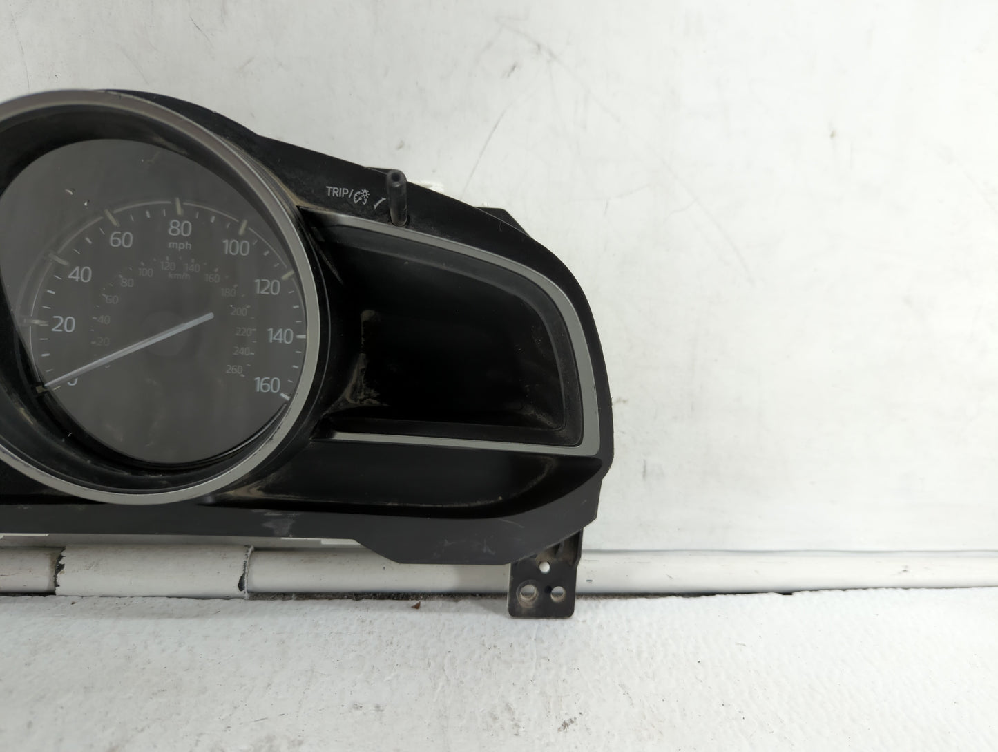 2014 Mazda 3 Instrument Cluster Speedometer Gauges P/N:24BAJCD BJS7 55 430, HABHN1F, CBJS9D, HABHN1B Fits OEM Used Auto Part