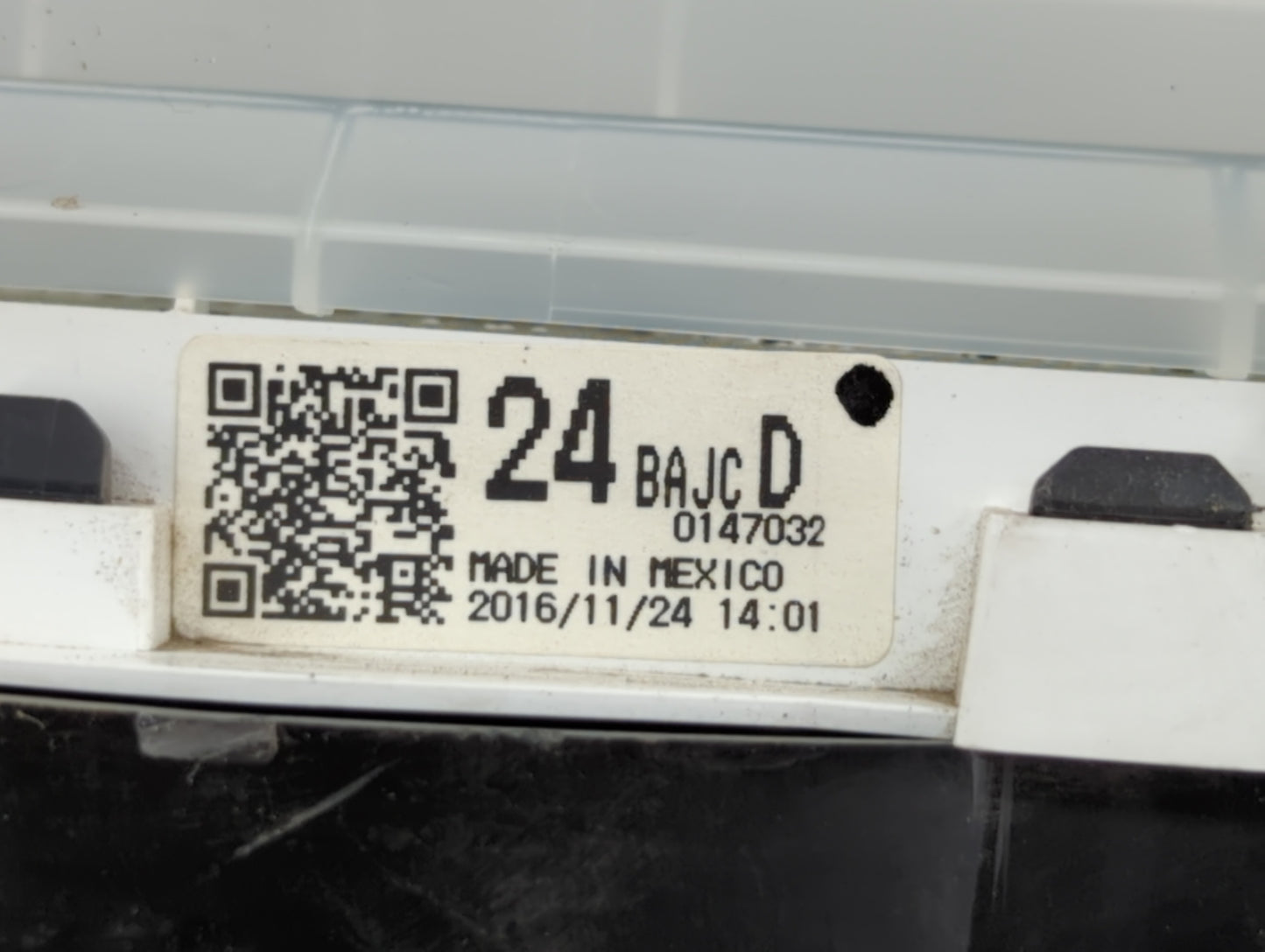 2014 Mazda 3 Instrument Cluster Speedometer Gauges P/N:24BAJCD BJS7 55 430, HABHN1F, CBJS9D, HABHN1B Fits OEM Used Auto Part