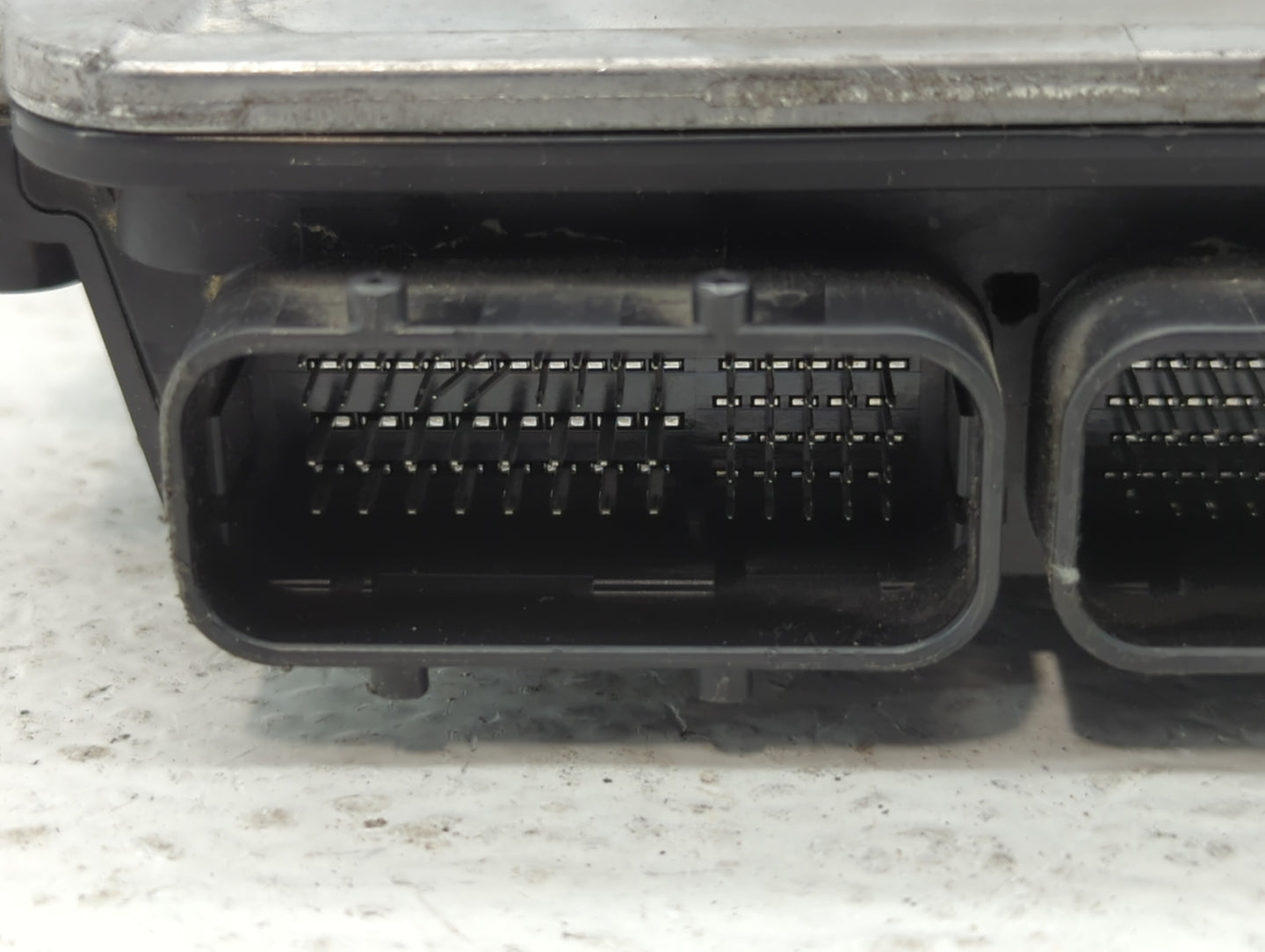2017-2018 Mazda 3 PCM Engine Control Computer ECU ECM PCU OEM P/N:PSAE 18 881 PY9W 18 881 Fits Fits 2017 2018 OEM Used Auto 