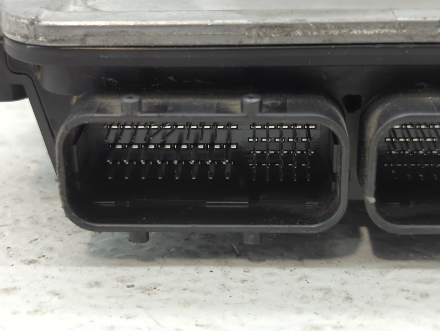 2017-2018 Mazda 3 PCM Engine Control Computer ECU ECM PCU OEM P/N:PSAE 18 881 PY9W 18 881 Fits Fits 2017 2018 OEM Used Auto 