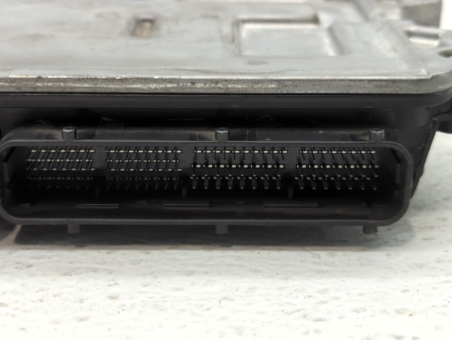 2017-2018 Mazda 3 PCM Engine Control Computer ECU ECM PCU OEM P/N:PSAE 18 881 PY9W 18 881 Fits Fits 2017 2018 OEM Used Auto 
