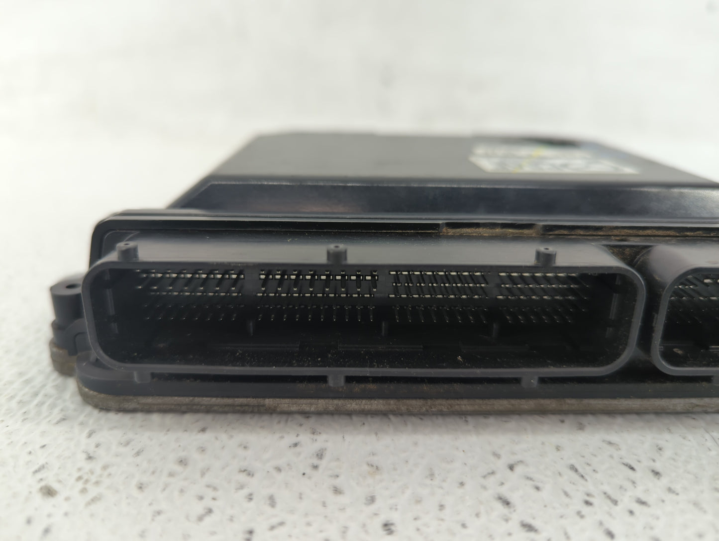 2017-2018 Mazda 3 PCM Engine Control Computer ECU ECM PCU OEM P/N:PSAE 18 881 PY9W 18 881A, PY9W 18 881 Fits Fits 2016 2017 