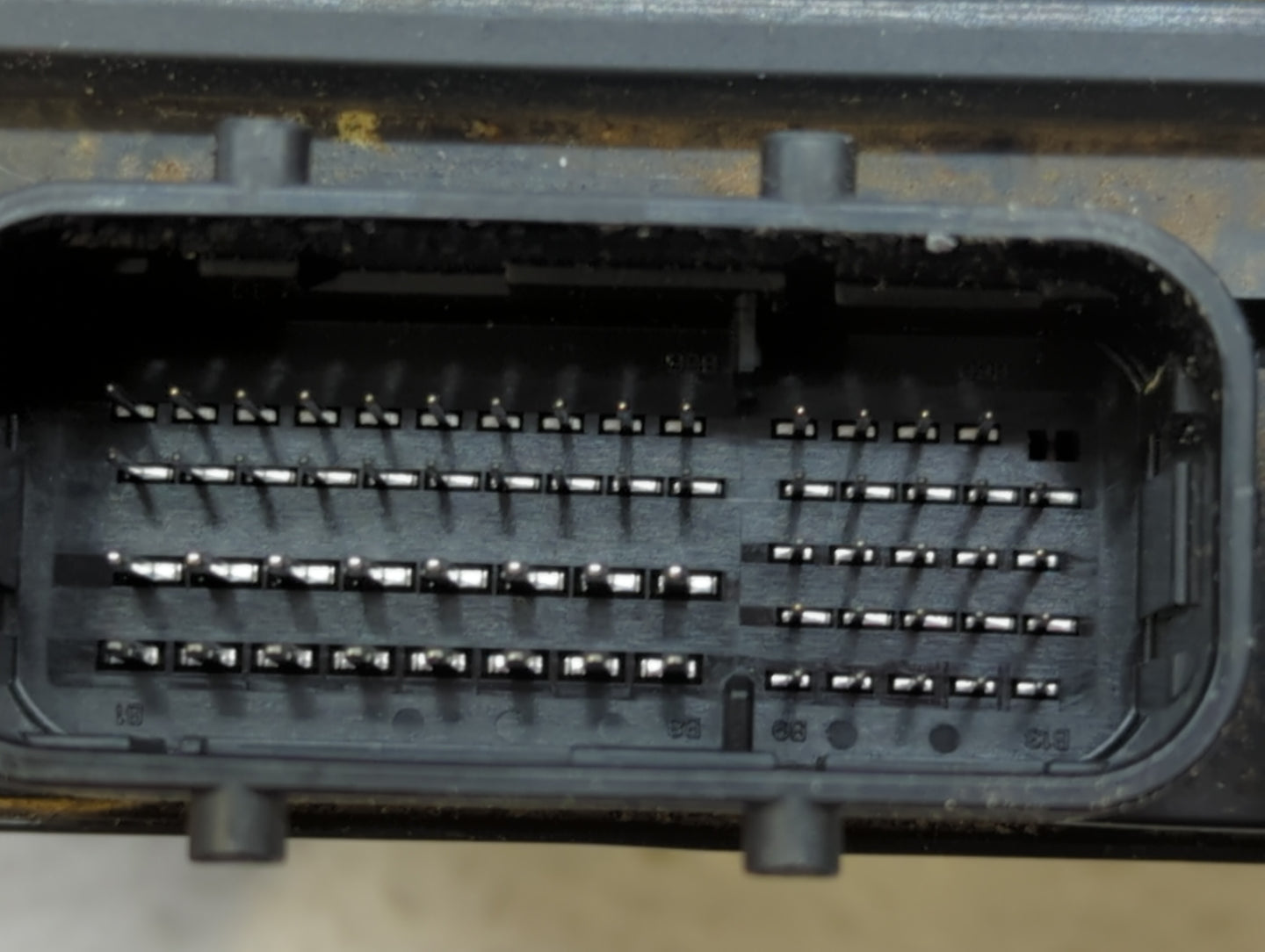 2017-2018 Mazda 3 PCM Engine Control Computer ECU ECM PCU OEM P/N:PY9W 18 881 PSAE 18 881, PY9W 18 881A Fits Fits 2016 2017 