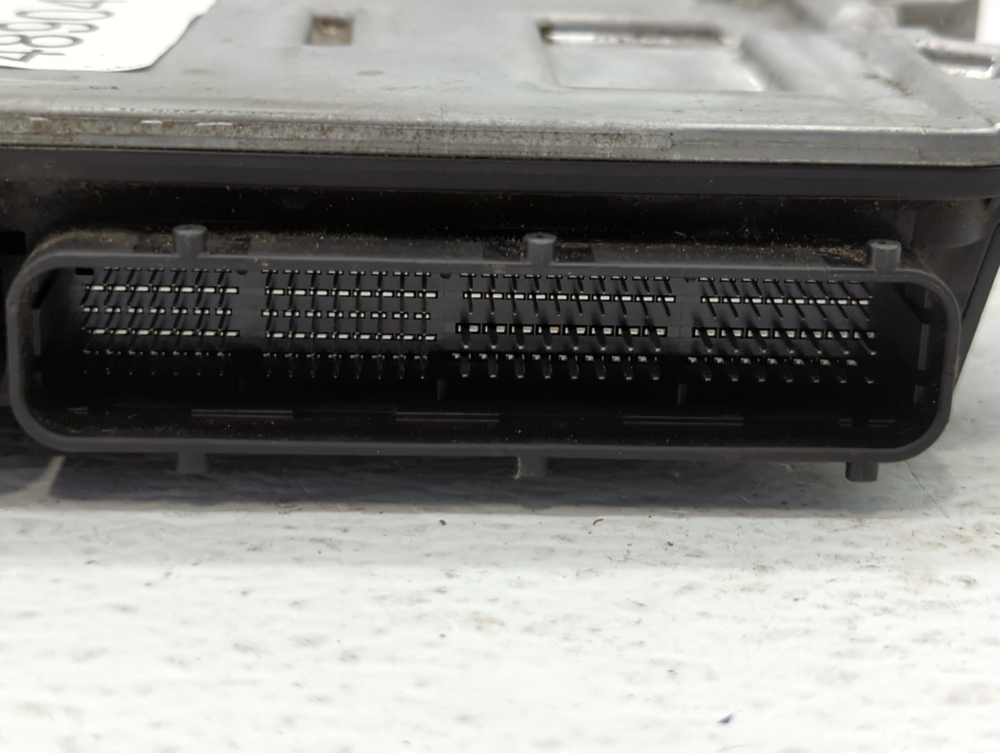 2017-2018 Mazda 3 PCM Engine Control Computer ECU ECM PCU OEM P/N:PY9W 18 881 PSAE 18 881, PY9W 18 881A Fits Fits 2016 2017 