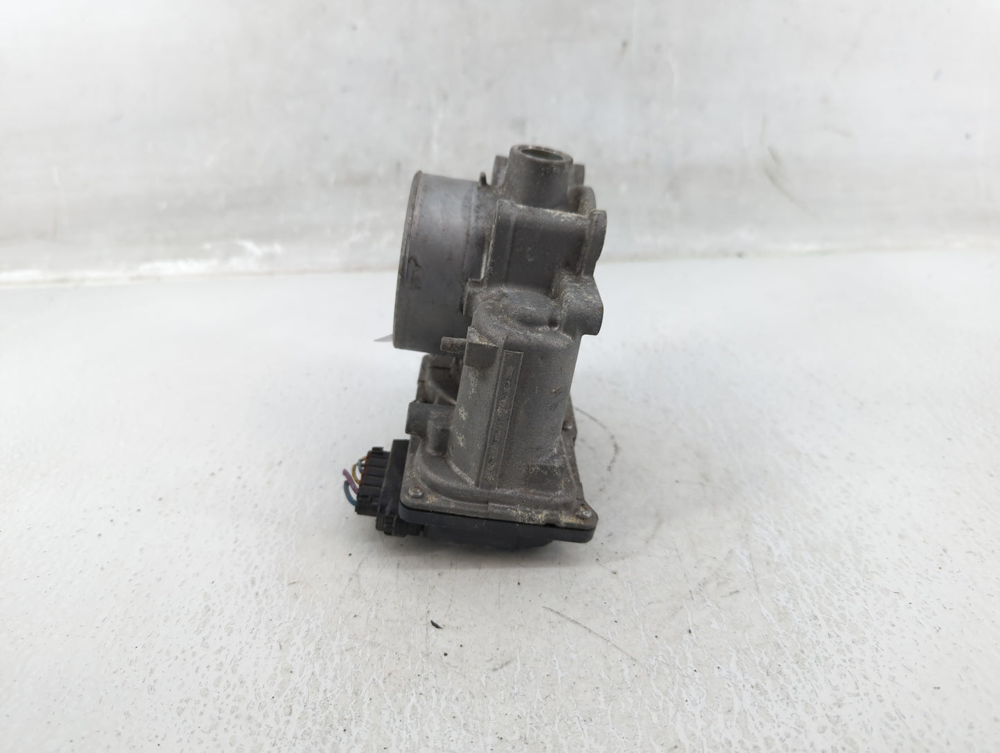 2014-2018 Mazda 3 Throttle Body P/N:PY01 13 640 A Fits Fits 2014 2015 2016 2017 2018 OEM Used Auto Parts - Oemusedautoparts1