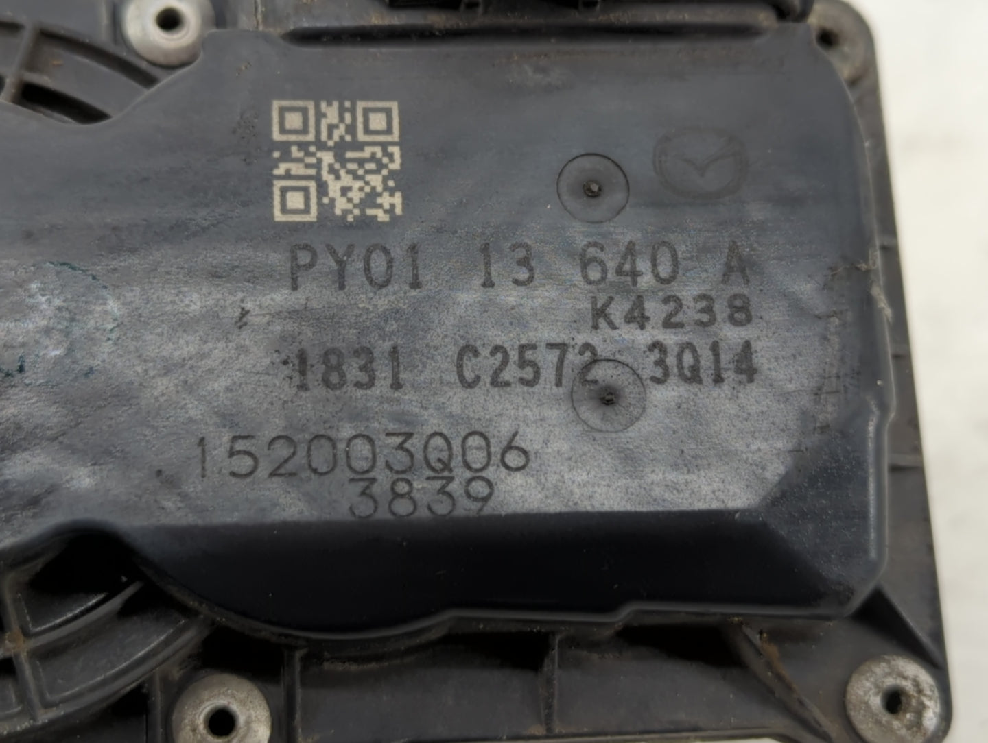 2014-2018 Mazda 3 Throttle Body P/N:PY01 13 640 A Fits Fits 2014 2015 2016 2017 2018 OEM Used Auto Parts - Oemusedautoparts1