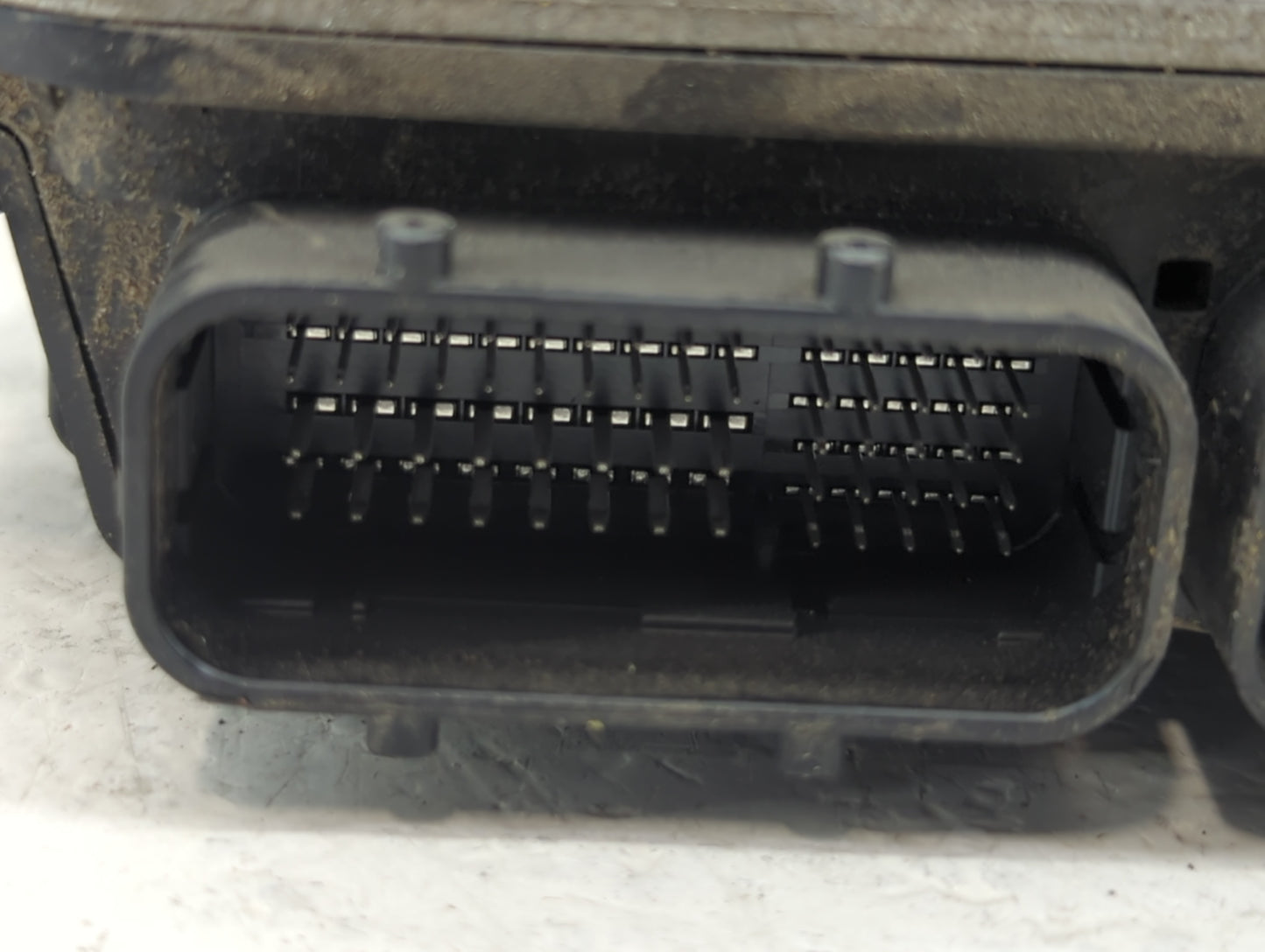 2014-2017 Mazda 3 PCM Engine Control Computer ECU ECM PCU OEM P/N:PY9S 18 881 Fits Fits 2014 2015 2016 2017 OEM Used Auto Pa