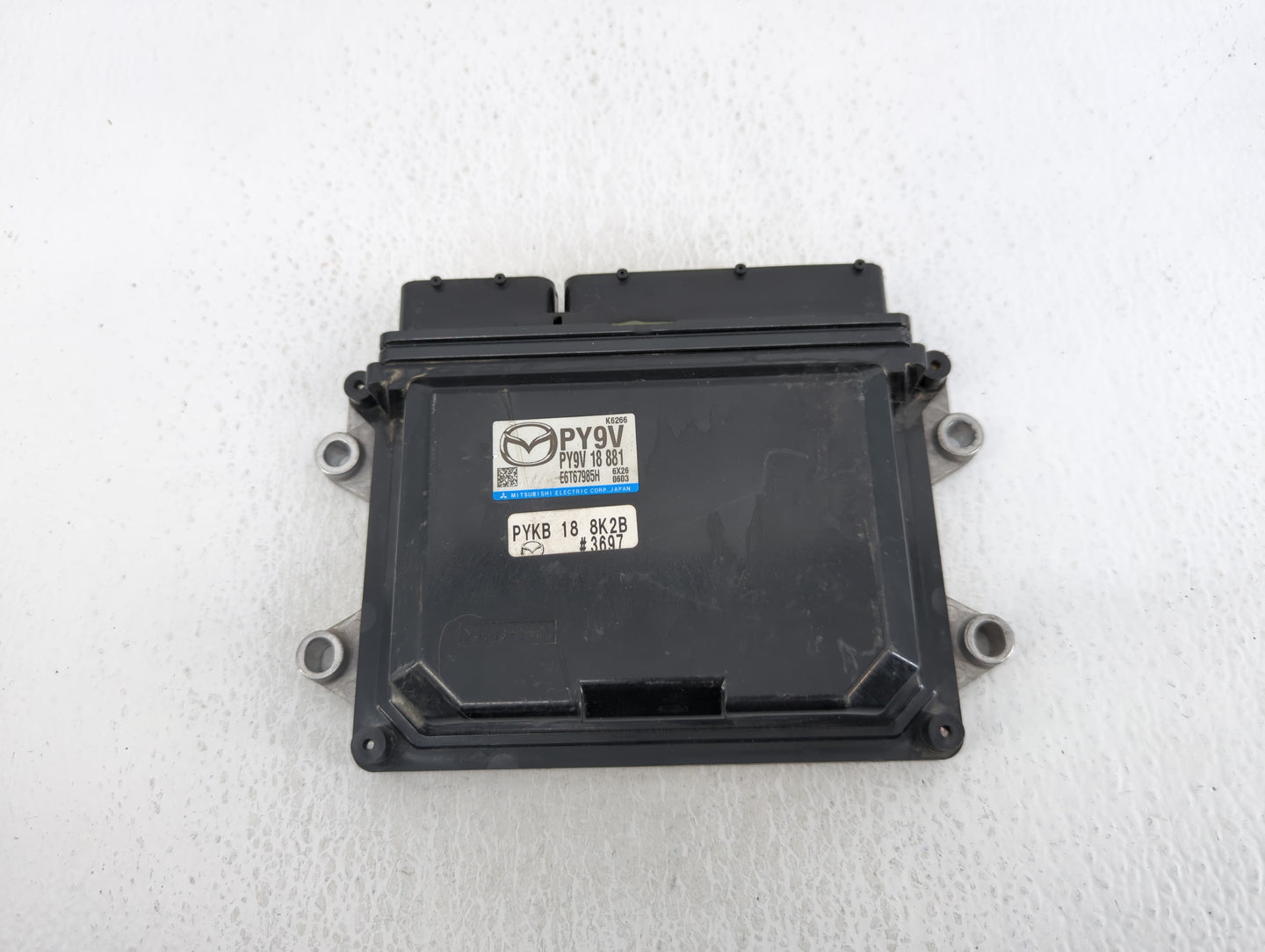 2017-2018 Mazda 3 PCM Engine Control Computer ECU ECM PCU OEM P/N:PYKB 18 8K2B PY9V 18 881 Fits Fits 2016 2017 2018 OEM Used