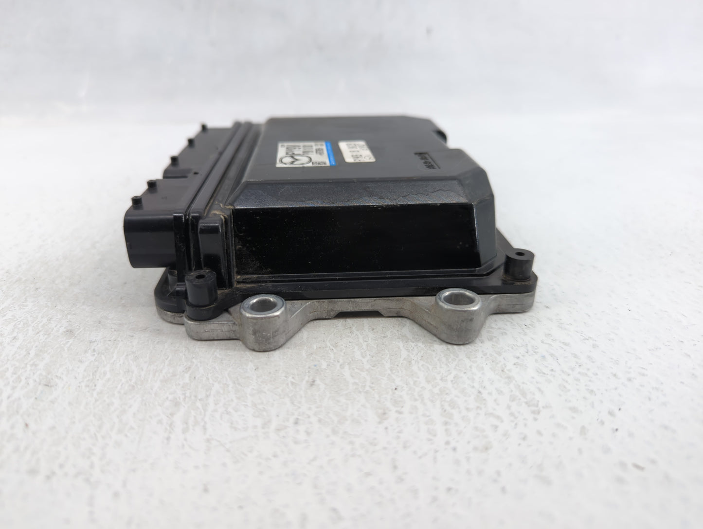 2017-2018 Mazda 3 PCM Engine Control Computer ECU ECM PCU OEM P/N:PYKB 18 8K2B PY9V 18 881 Fits Fits 2016 2017 2018 OEM Used