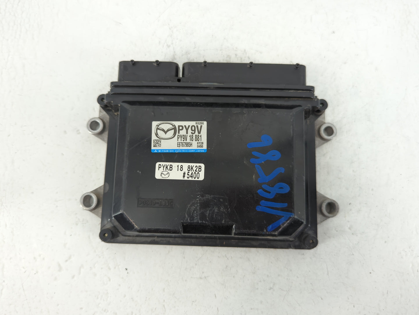 2017-2018 Mazda 3 PCM Engine Control Computer ECU ECM PCU OEM P/N:PY9V 18 881 Fits Fits 2016 2017 2018 OEM Used Auto Parts -