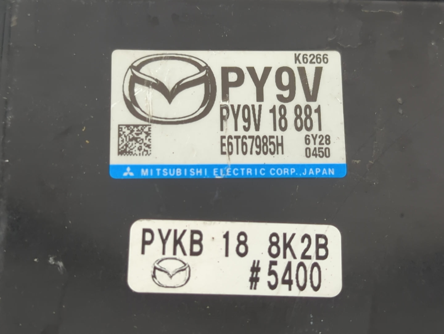 2017-2018 Mazda 3 PCM Engine Control Computer ECU ECM PCU OEM P/N:PY9V 18 881 Fits Fits 2016 2017 2018 OEM Used Auto Parts -