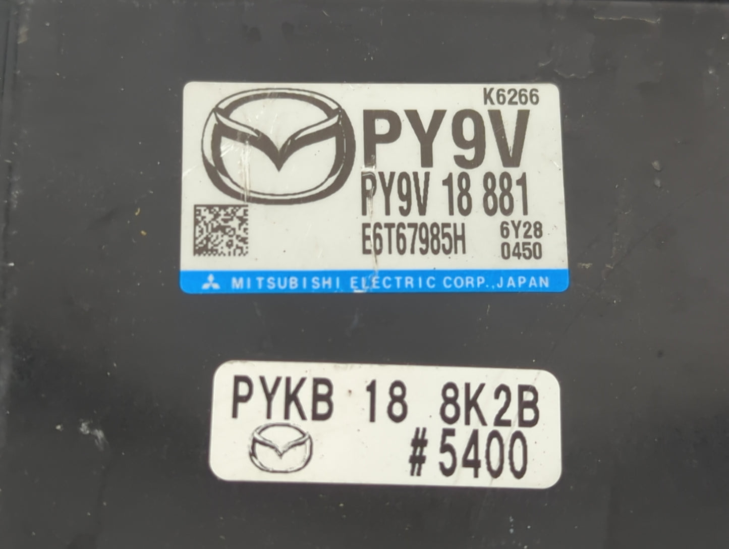 2017-2018 Mazda 3 PCM Engine Control Computer ECU ECM PCU OEM P/N:PY9V 18 881 Fits Fits 2016 2017 2018 OEM Used Auto Parts -