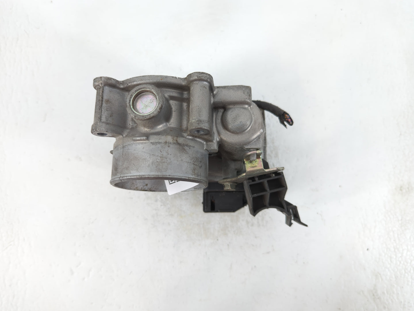 2012-2018 Mazda 3 Throttle Body P/N:13 640 0076 9T19 Fits Fits 2012 2013 2014 2015 2016 2017 2018 OEM Used Auto Parts - Oemu