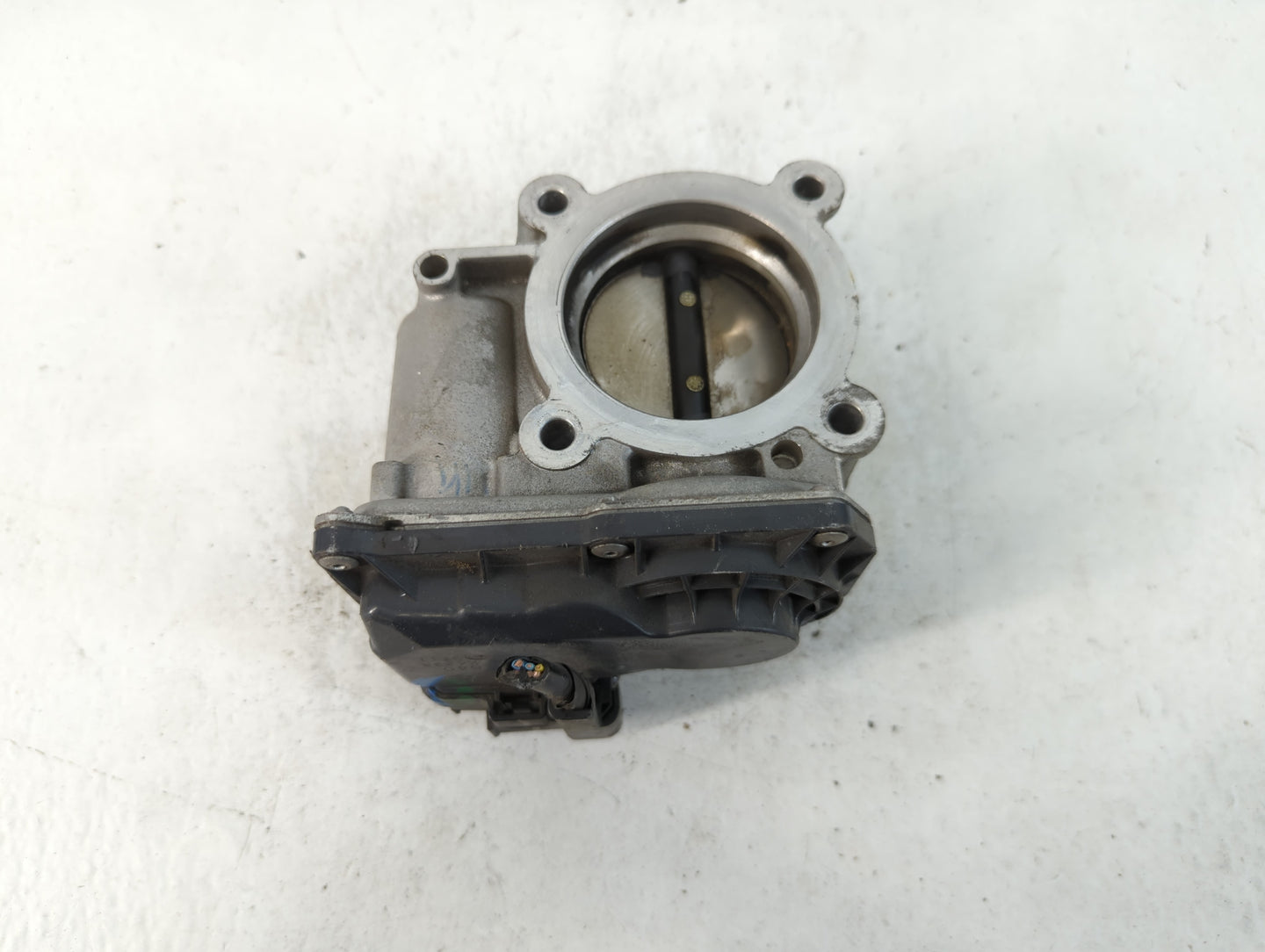 2012-2018 Mazda 3 Throttle Body P/N:K4238 Fits Fits 2012 2013 2014 2015 2016 2017 2018 OEM Used Auto Parts - Oemusedautopart