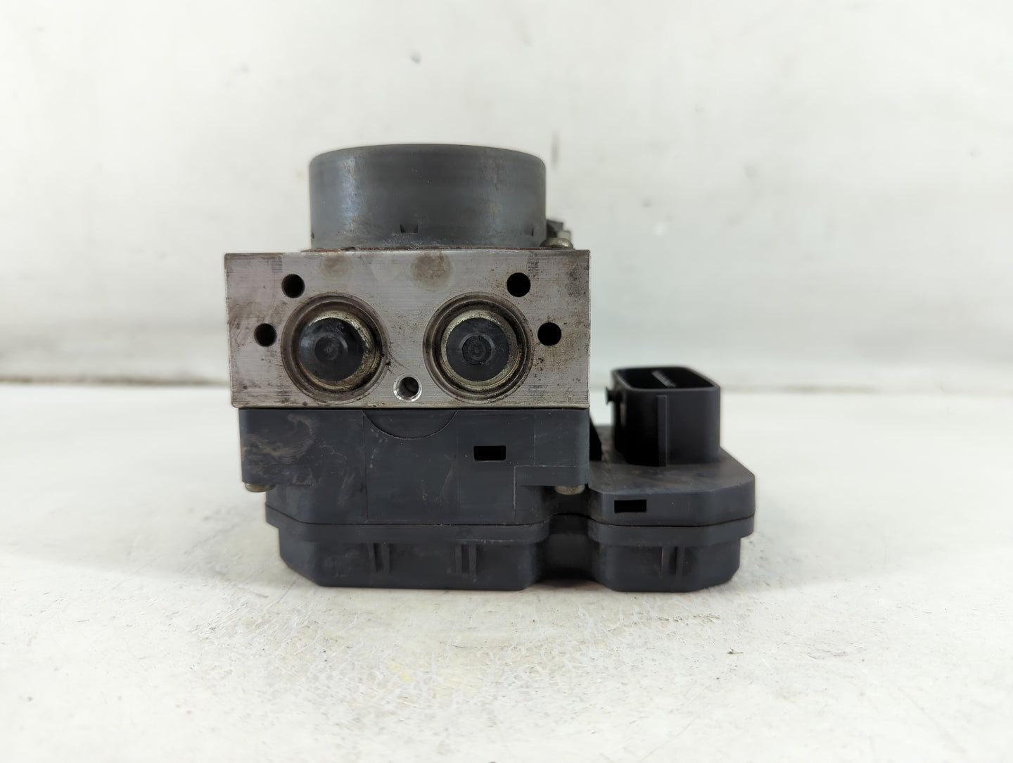 2017 Mazda 6 ABS Pump Control Module Replacement P/N:116040-34910 GRT6-437A0 Fits OEM Used Auto Parts - Oemusedautoparts1.co