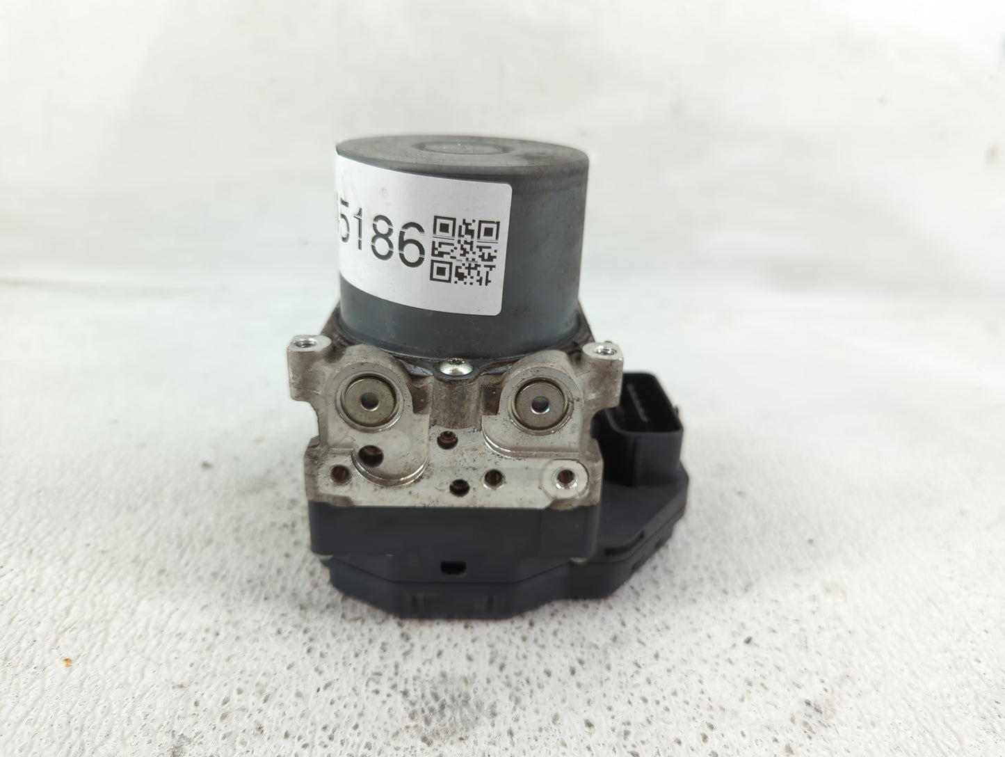 2017 Mazda 6 ABS Pump Control Module Replacement P/N:133000 9480 437A0 K0089 Fits OEM Used Auto Parts - Oemusedautoparts1.co