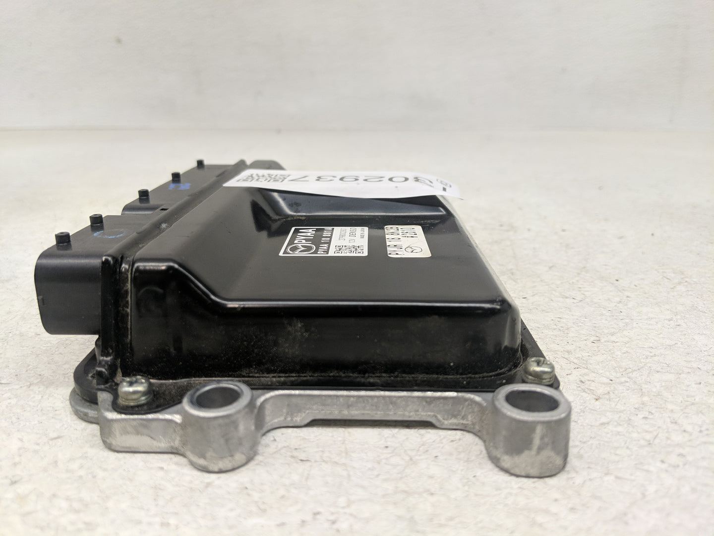 2016-2017 Mazda 6 PCM Engine Control Computer ECU ECM PCU OEM P/N:PYAA 18 881A Fits Fits 2016 2017 2018 OEM Used Auto Parts 