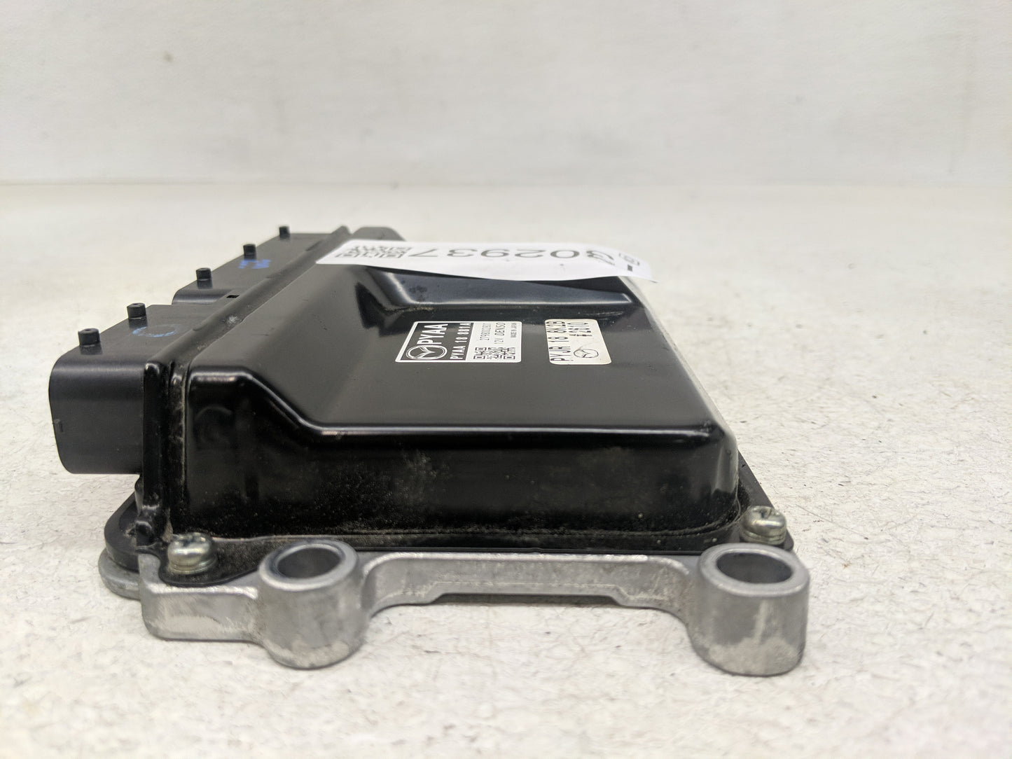 2016-2017 Mazda 6 PCM Engine Control Computer ECU ECM PCU OEM P/N:PYAA 18 881A Fits Fits 2016 2017 2018 OEM Used Auto Parts 