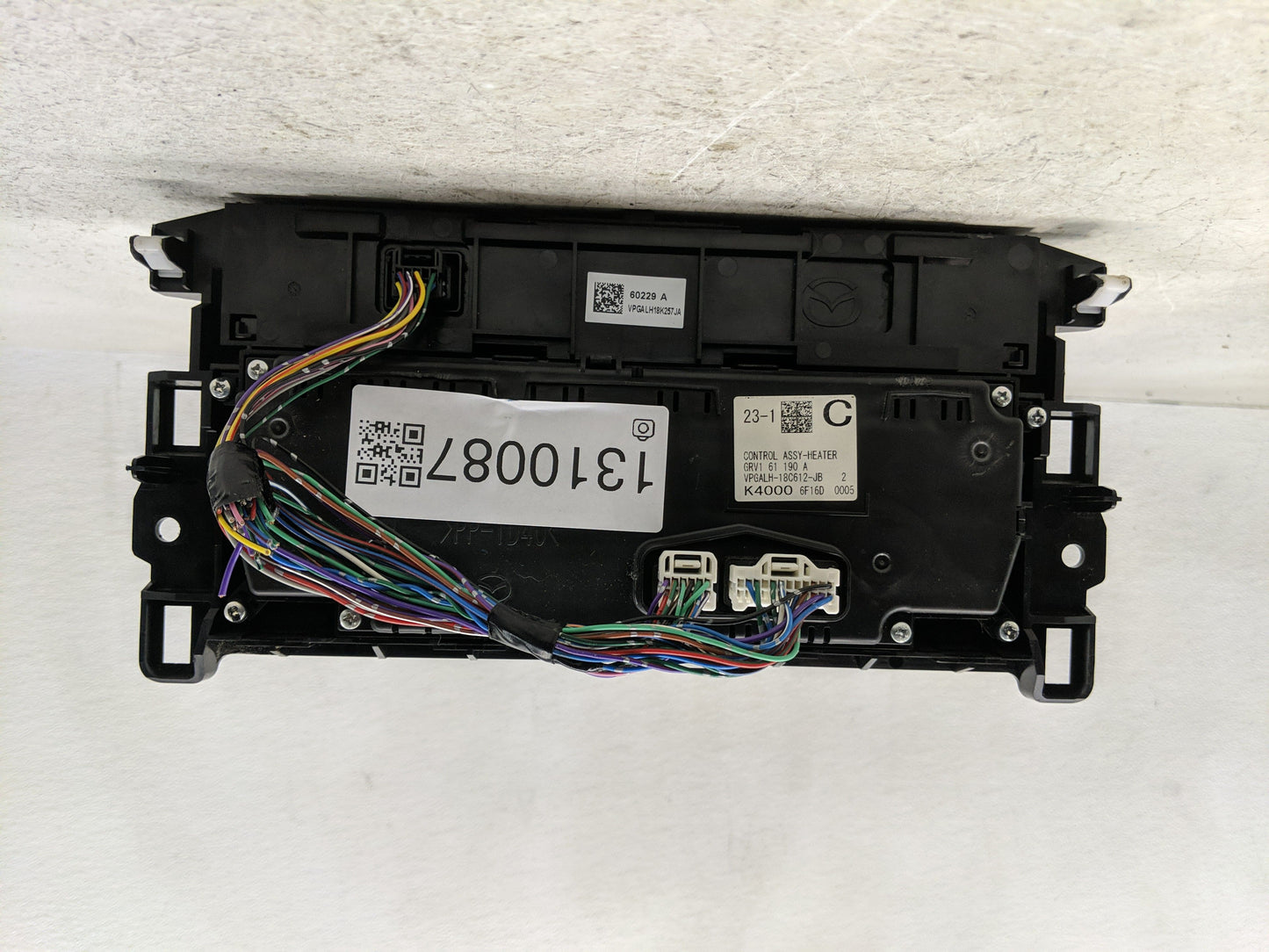 2017 Mazda 6 Climate Control Module Temperature AC/Heater Replacement P/N:VPGALH-18C612-JB GRV1 61 190 A Fits OEM Used Auto 