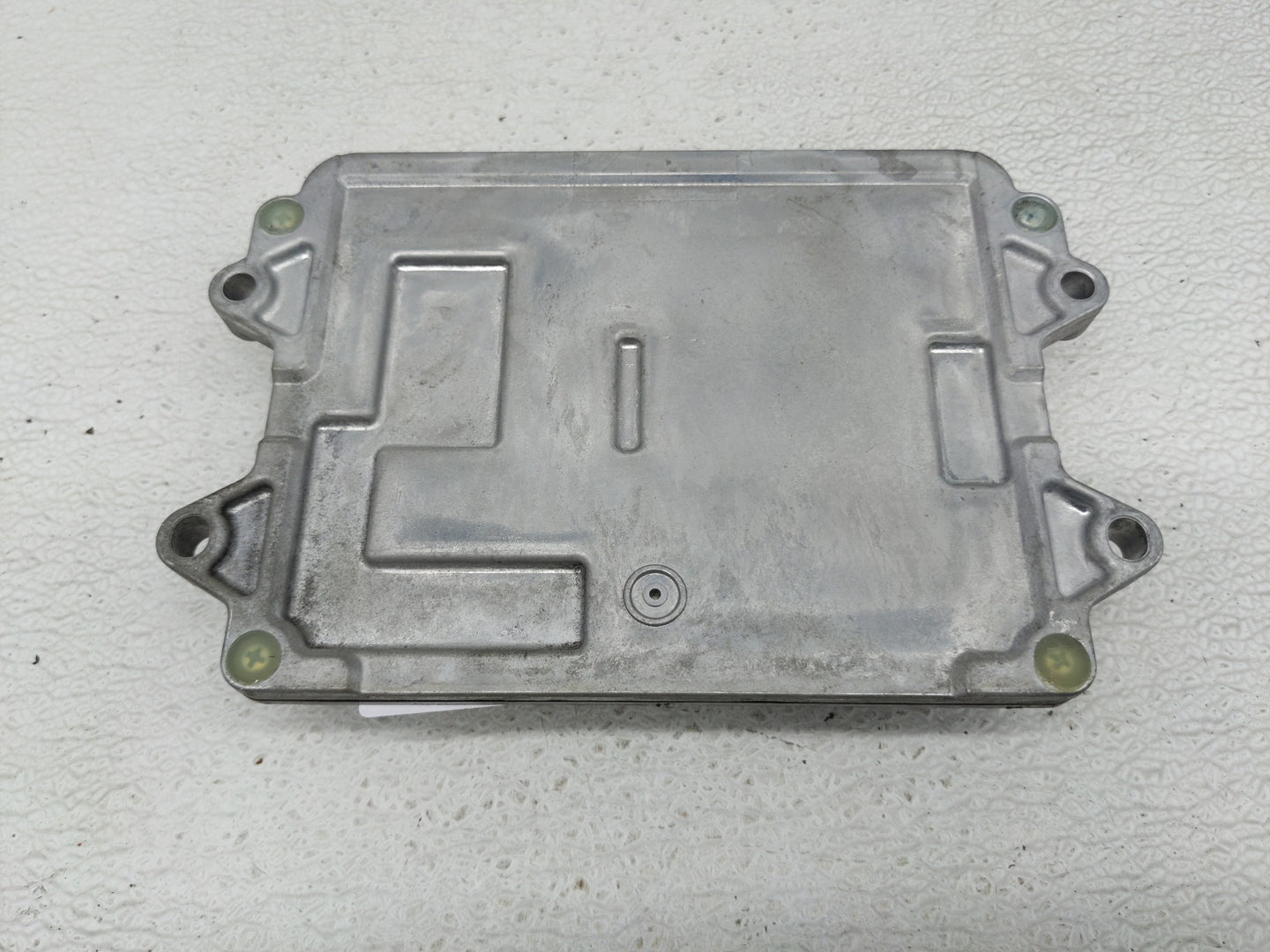 2016-2017 Mazda 6 PCM Engine Control Computer ECU ECM PCU OEM P/N:PY9V18881 Fits Fits 2016 2017 2018 OEM Used Auto Parts - O