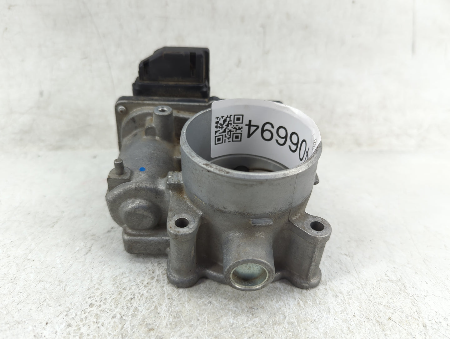2014-2017 Mazda 6 Throttle Body P/N:PY0113640A Fits Fits 2014 2015 2016 2017 2018 OEM Used Auto Parts - Oemusedautoparts1.co