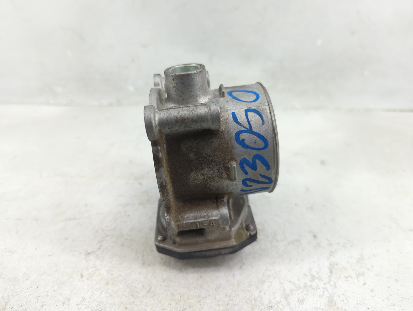 2014-2017 Mazda 6 Throttle Body P/N:PY0113640A Fits Fits 2014 2015 2016 2017 2018 OEM Used Auto Parts - Oemusedautoparts1.co