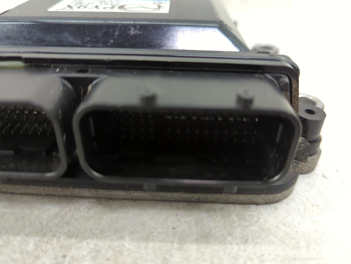 2016-2017 Mazda 6 PCM Engine Control Computer ECU ECM PCU OEM P/N:PY9X 18 881 PY9V 18 881 Fits Fits 2016 2017 2018 OEM Used 