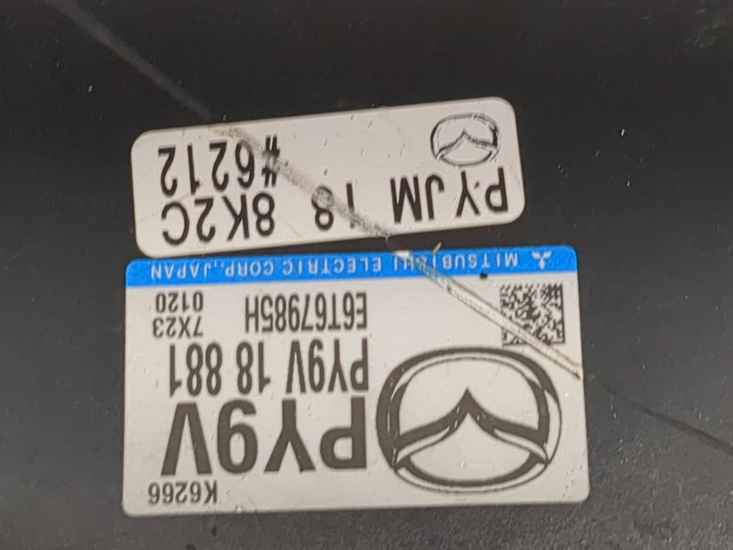 2016-2017 Mazda 6 PCM Engine Control Computer ECU ECM PCU OEM P/N:PY9V 18 881 Fits Fits 2016 2017 2018 OEM Used Auto Parts -