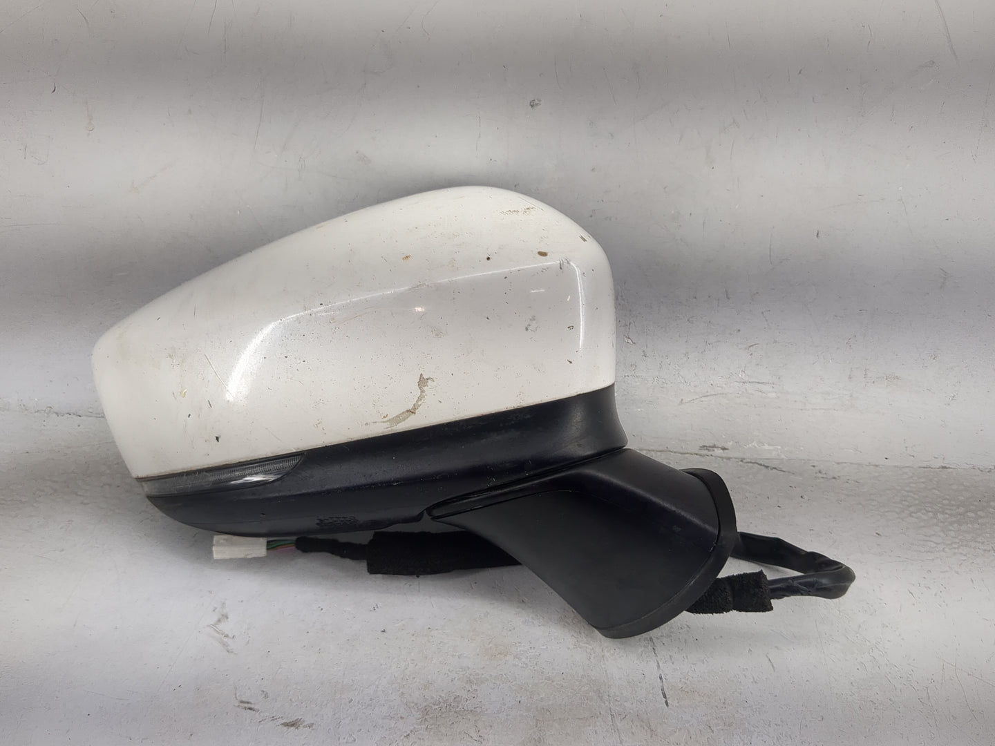 2014-2016 Mazda 6 Passenger Side View Mirror - Right Door Mirror OEM Used - Oemusedautoparts1.com