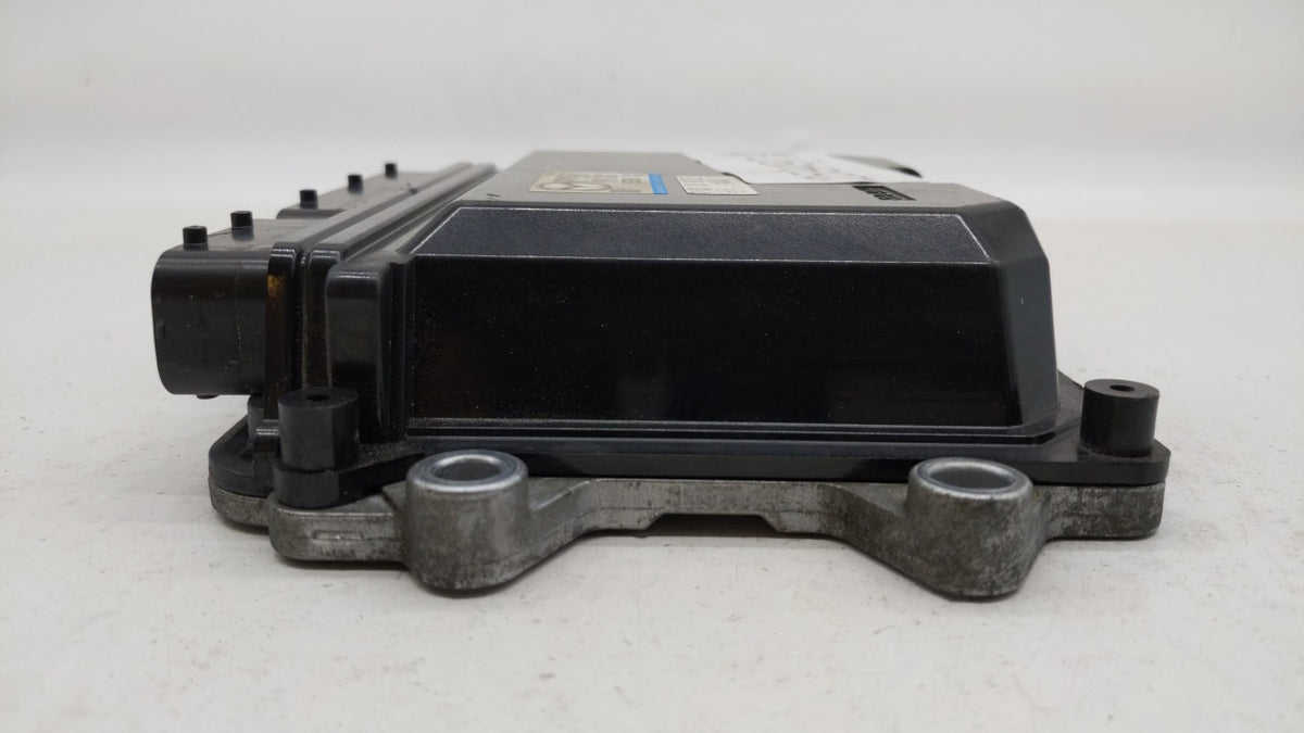 2016-2017 Mazda 6 PCM Engine Control Computer ECU ECM PCU OEM P/N:PSAE 18 881 PY9V 18 881, PY9W 18 881 Fits Fits 2016 2017 2