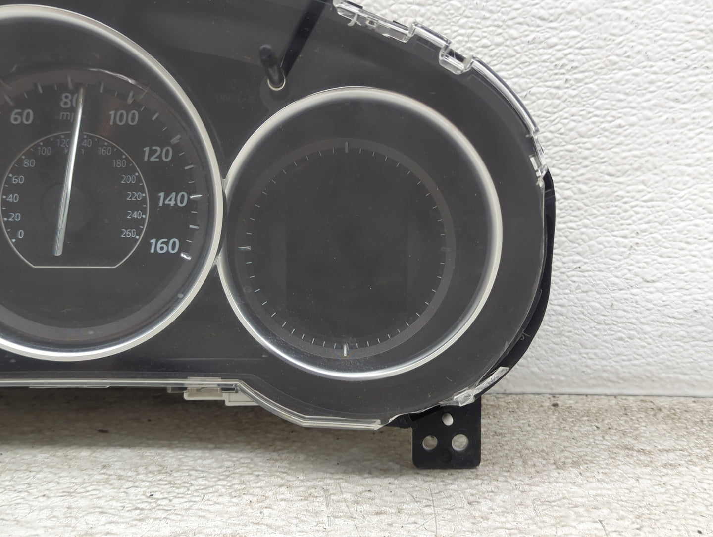 2014-2017 Mazda 6 Instrument Cluster Speedometer Gauges P/N:0200060 11GLK2D Fits Fits 2014 2015 2017 OEM Used Auto Parts - O