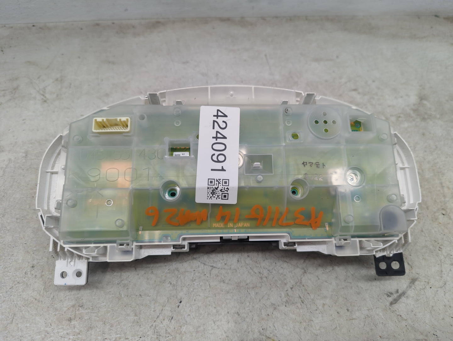 2014-2017 Mazda 6 Instrument Cluster Speedometer Gauges P/N:0200060 11GLK2D Fits Fits 2014 2015 2017 OEM Used Auto Parts - O