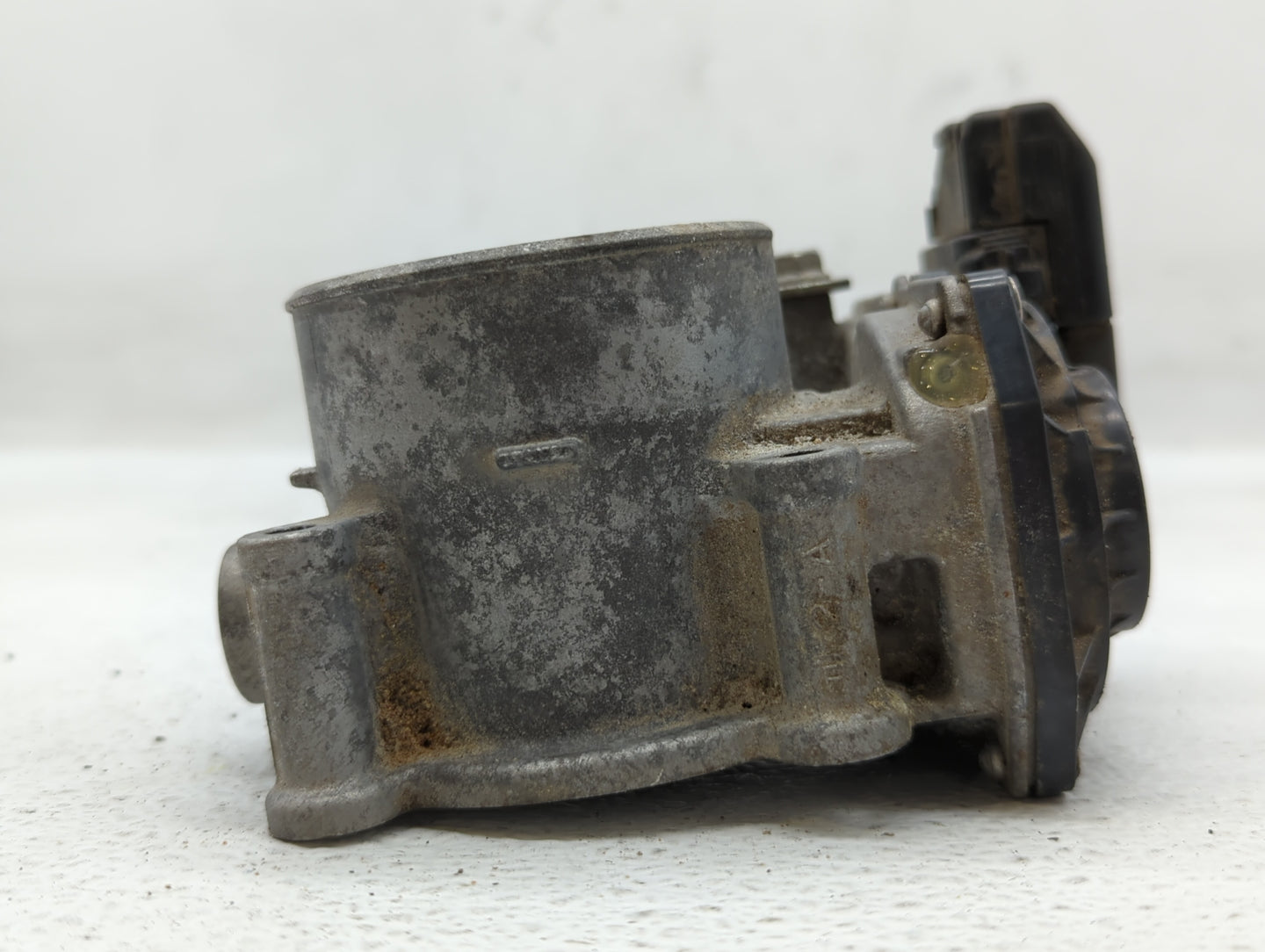 2014-2017 Mazda 6 Throttle Body P/N:PY01 13 640 A Fits Fits 2014 2015 2016 2017 2018 OEM Used Auto Parts - Oemusedautoparts1